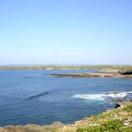 Holiday home Ceol Na Mara *