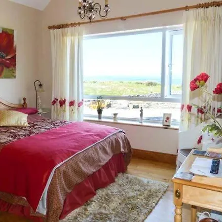 Holiday home Ceol Na Mara
