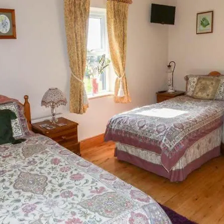Holiday home Ceol Na Mara